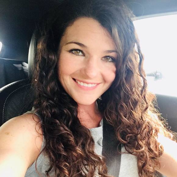 Meet your Posher, Kellie - Picture 1 of 1